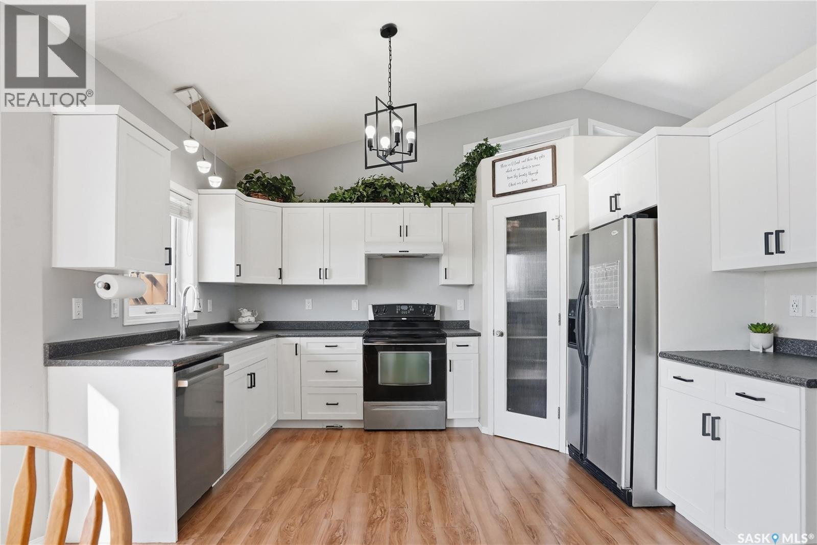 156 Maccormack Road, Martensville, Saskatchewan  S0K 0A2 - Photo 11 - SK032970