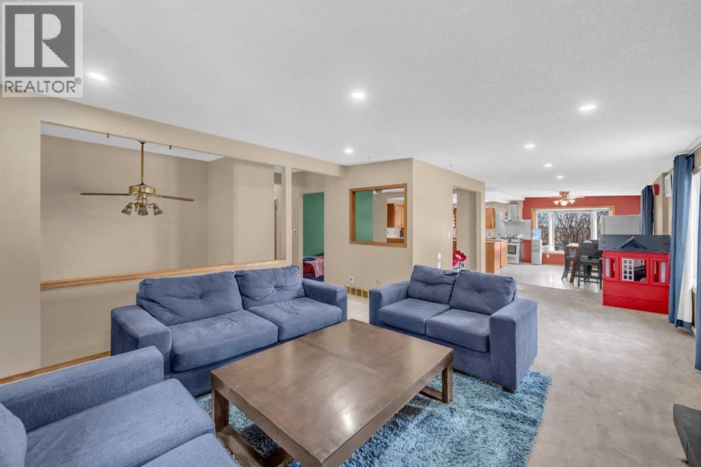 255192 Range Road 282, Delacour, Alberta  T1X 0J3 - Photo 5 - A2301704