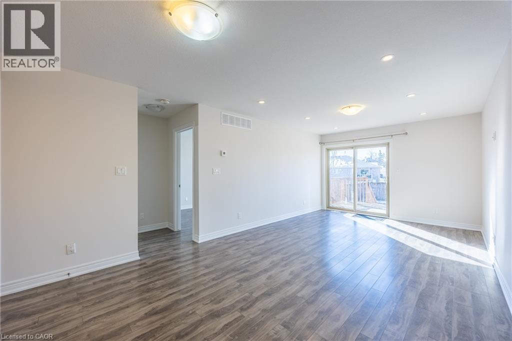 70 North Main Street, Simcoe, Ontario  N3Y 2M3 - Photo 9 - 40808449