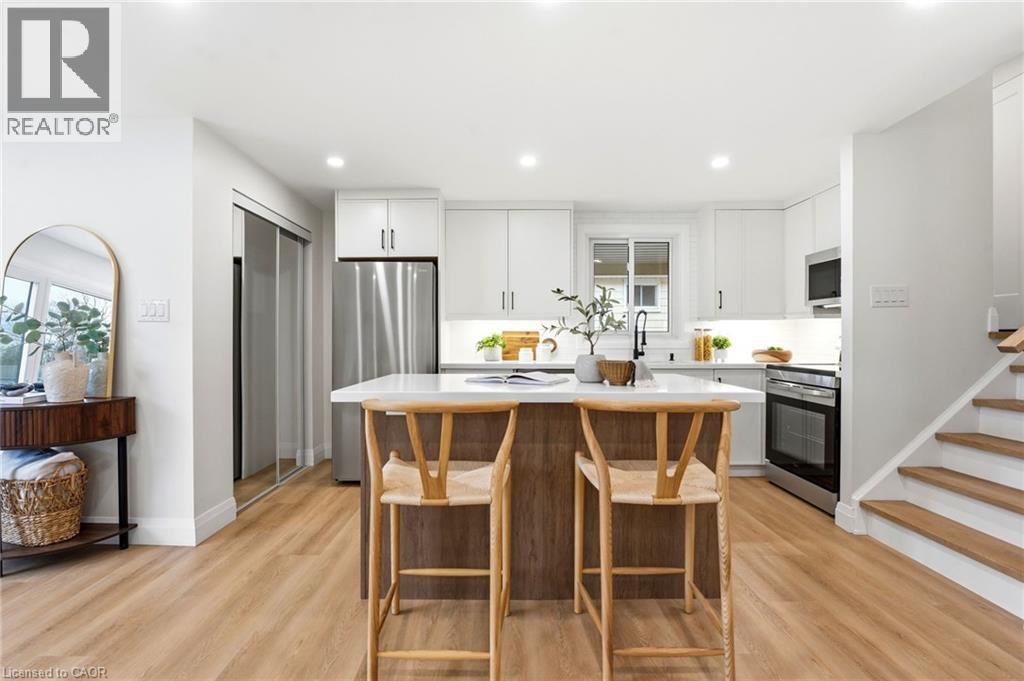 114 Christopher Drive, Waterloo, Ontario  N2J 4J7 - Photo 6 - 40819359