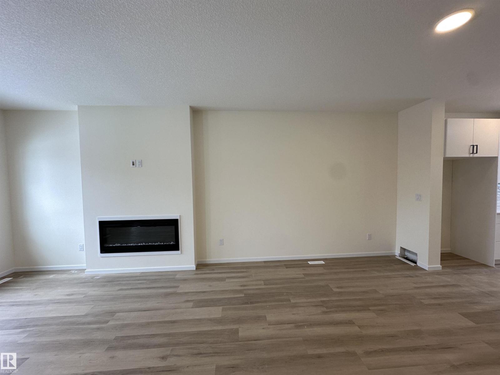 1092 Mcleod Av, Spruce Grove, Alberta  T7X 4G8 - Photo 4 - E4482354