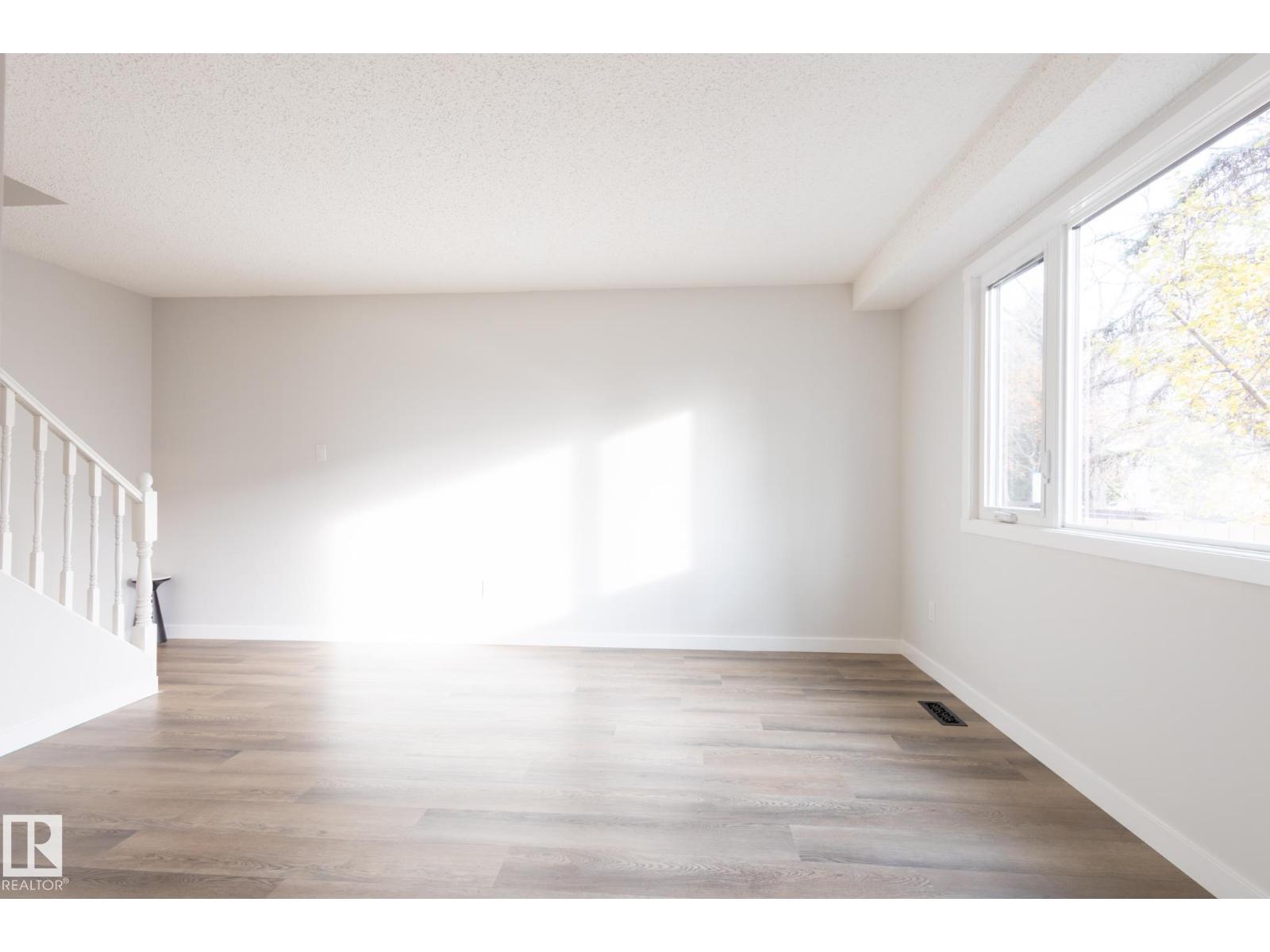 5446 144b Av Nw, Edmonton, Alberta  T5A 3N5 - Photo 15 - E4482355