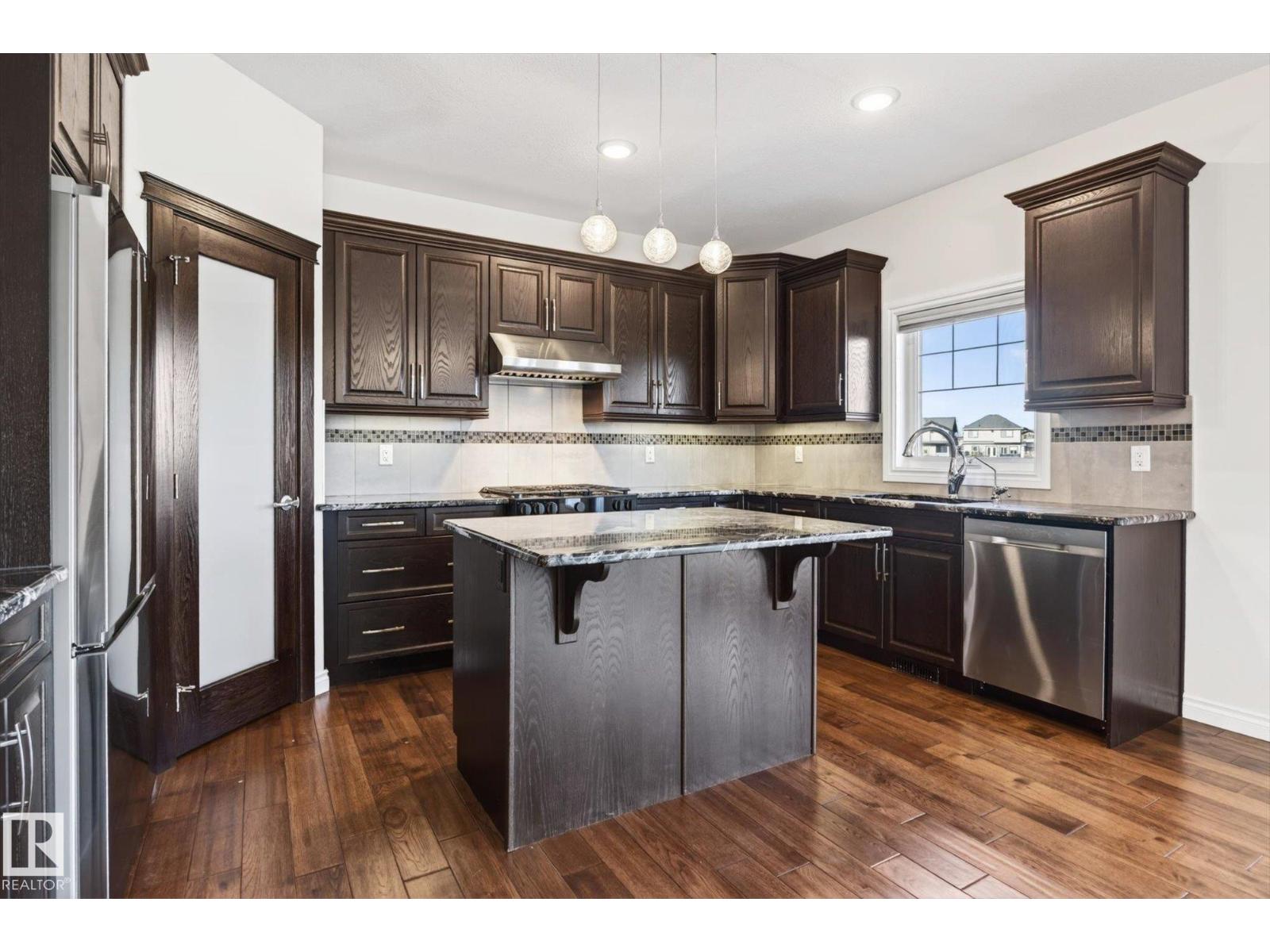 15856 13 Av Sw, Edmonton, Alberta  T6W 2N5 - Photo 19 - E4482356