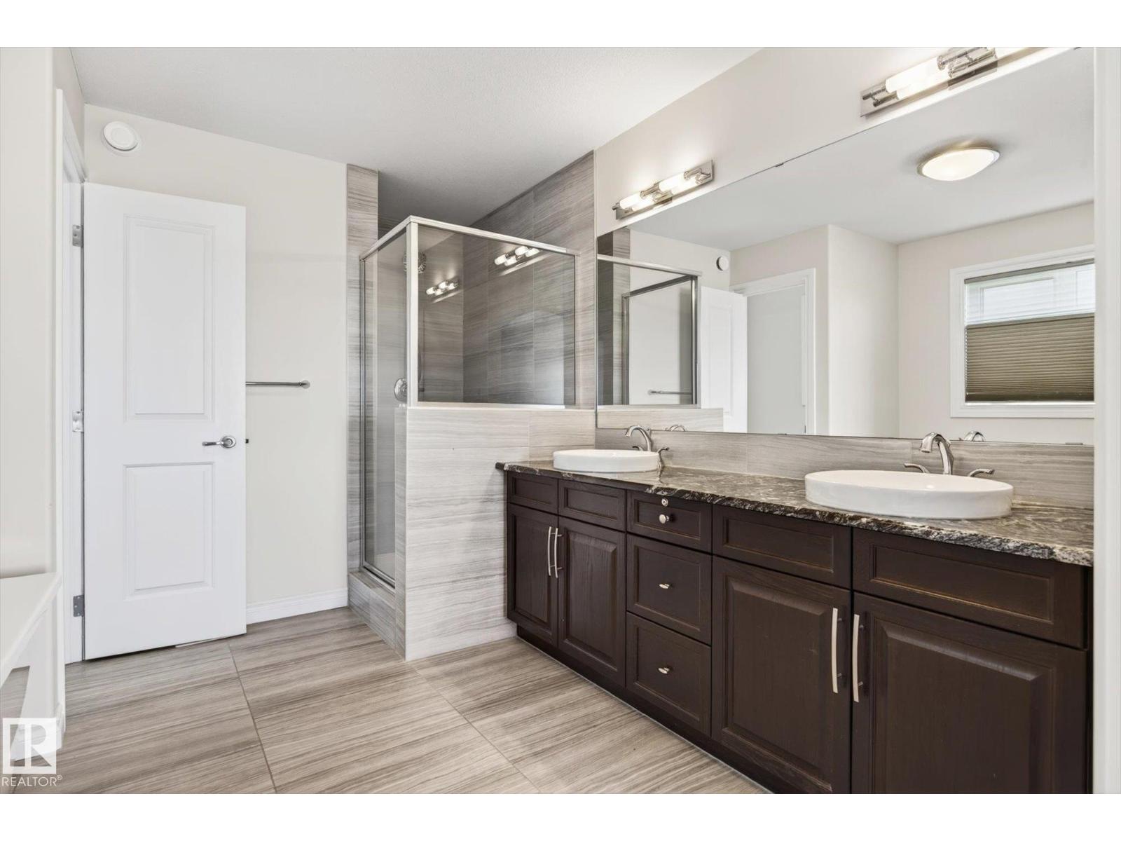 15856 13 Av Sw, Edmonton, Alberta  T6W 2N5 - Photo 37 - E4482356