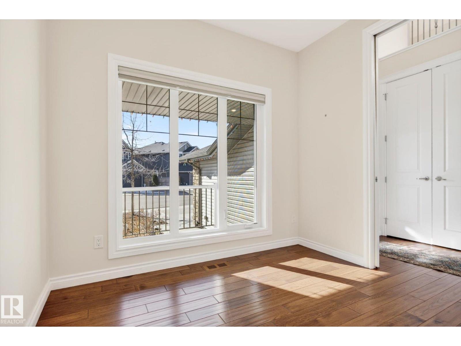 15856 13 Av Sw, Edmonton, Alberta  T6W 2N5 - Photo 7 - E4482356