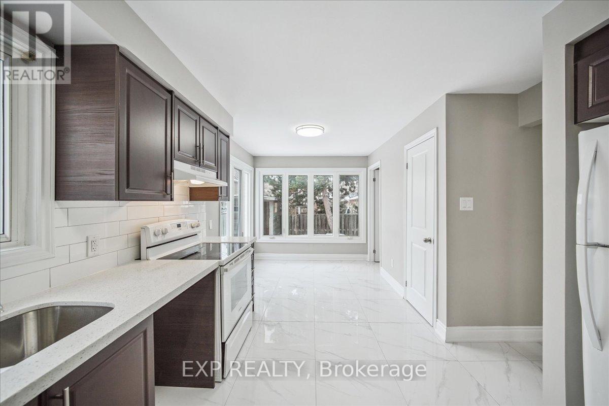 44 Newcastle Crescent, Brampton, Ontario  L6S 3Y8 - Photo 12 - W13001866