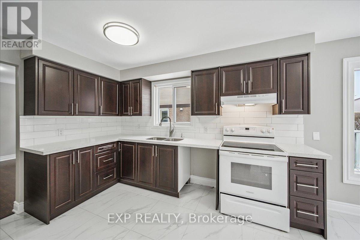 44 Newcastle Crescent, Brampton, Ontario  L6S 3Y8 - Photo 15 - W13001866