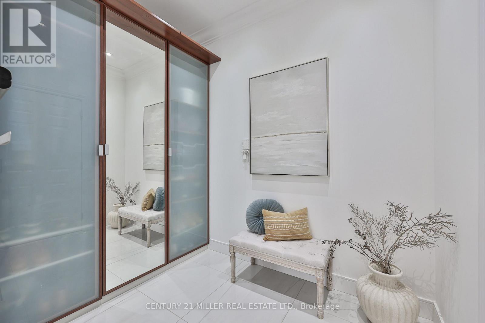 2252 Dewsbury Drive, Oakville, Ontario  L6M 0A6 - Photo 36 - W13001882