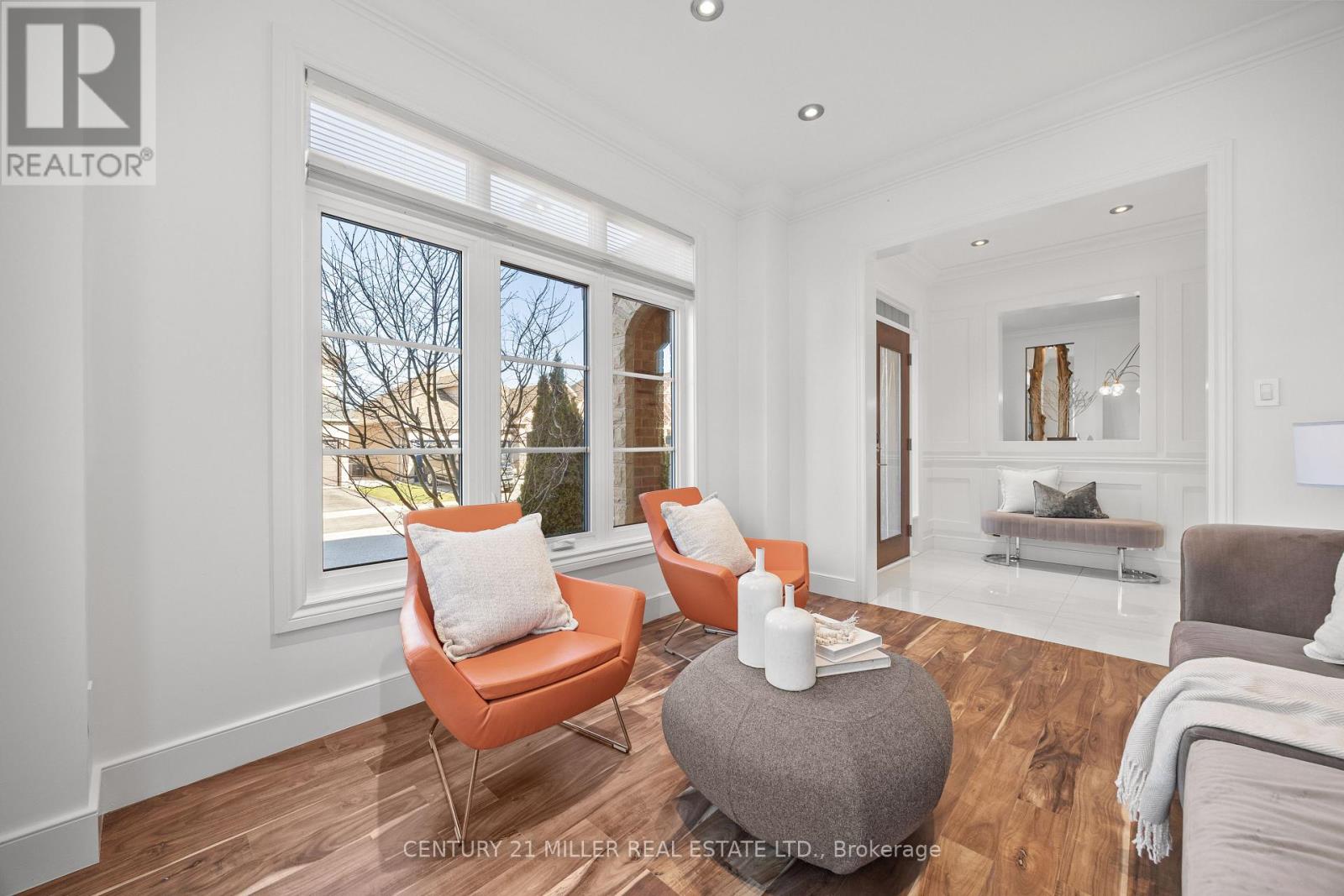 2252 Dewsbury Drive, Oakville, Ontario  L6M 0A6 - Photo 6 - W13001882