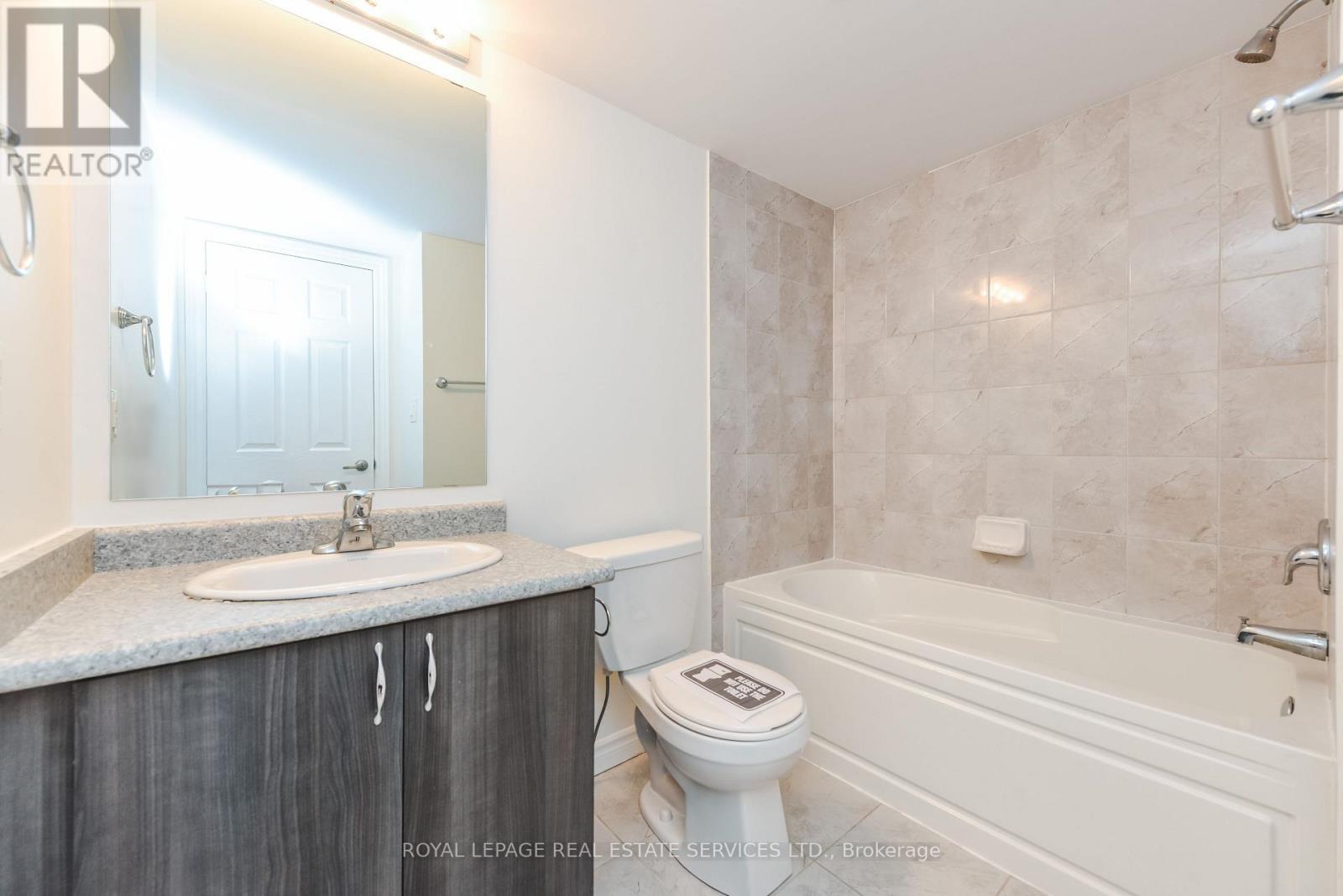 153 - 200 Veterans Drive, Brampton, Ontario  L7A 5K7 - Photo 17 - W13001888
