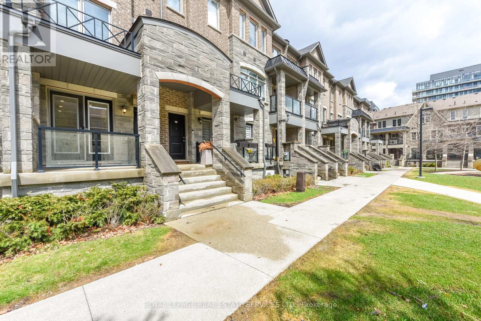 153 - 200 Veterans Drive, Brampton, Ontario  L7A 5K7 - Photo 3 - W13001888