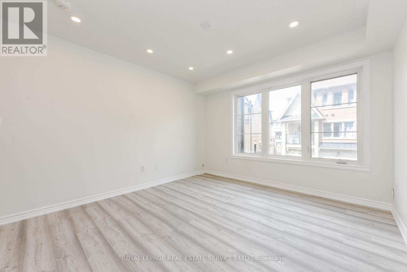 153 - 200 Veterans Drive, Brampton, Ontario  L7A 5K7 - Photo 8 - W13001888