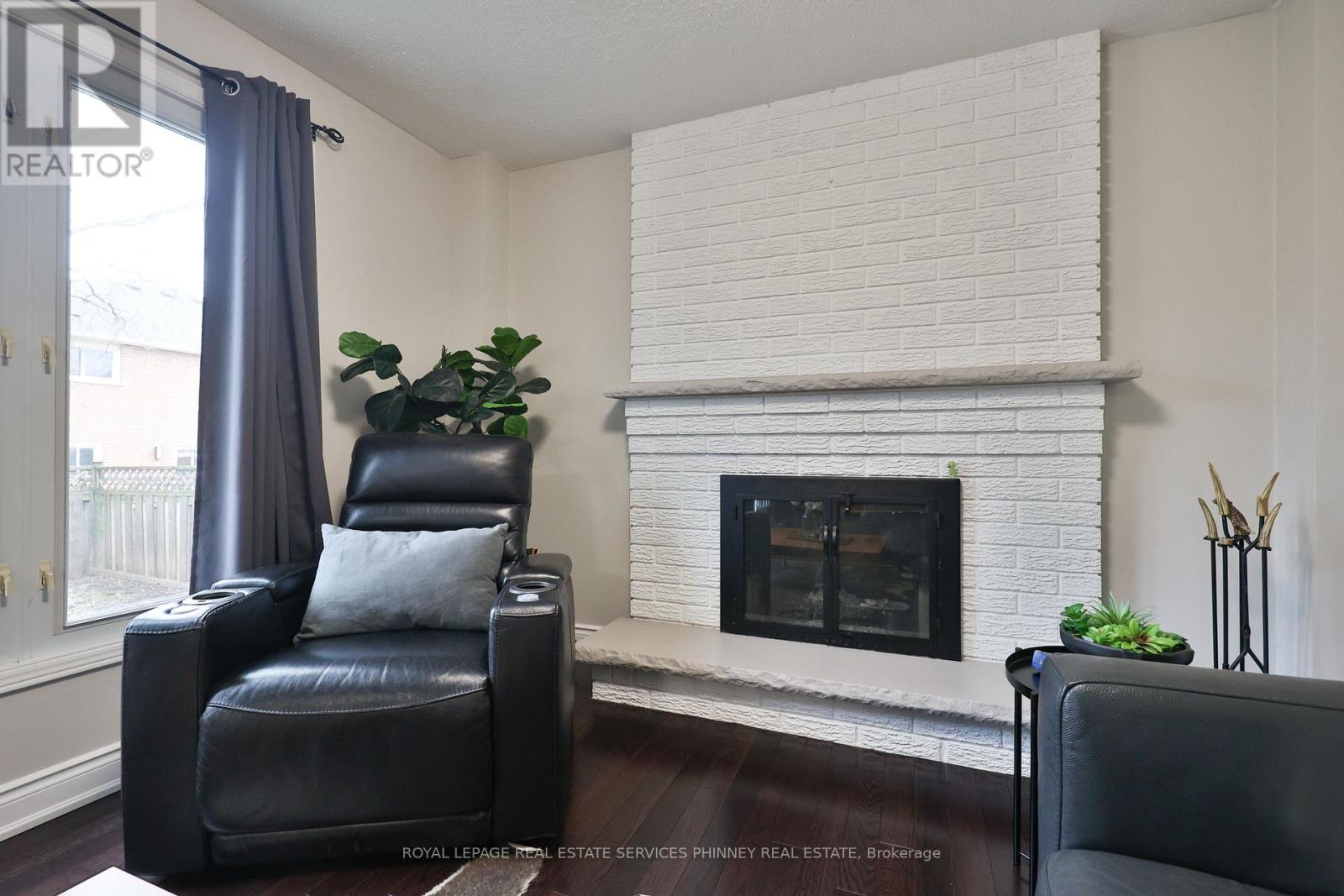 2031 Pen Street, Oakville, Ontario  L6H 3L2 - Photo 19 - W13001900