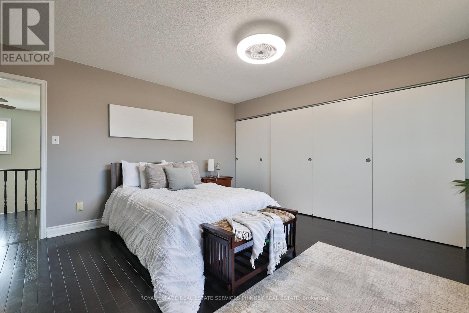 2031 Pen Street, Oakville, Ontario  L6H 3L2 - Photo 25 - W13001900