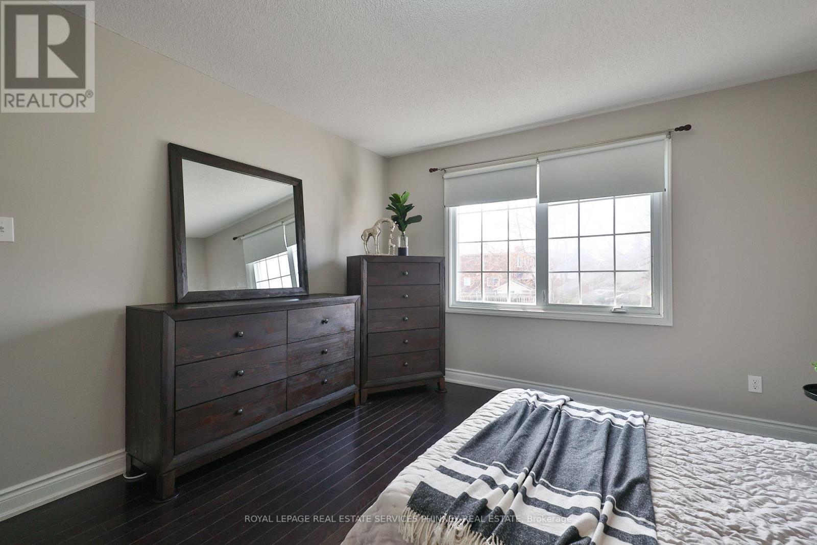 2031 Pen Street, Oakville, Ontario  L6H 3L2 - Photo 33 - W13001900