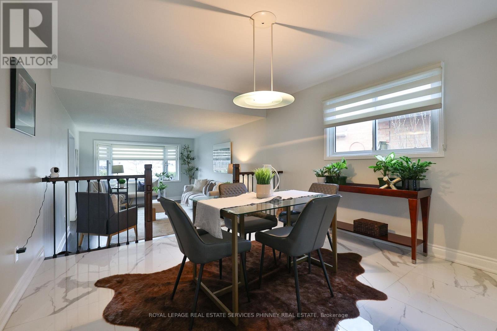 2031 Pen Street, Oakville, Ontario  L6H 3L2 - Photo 9 - W13001900