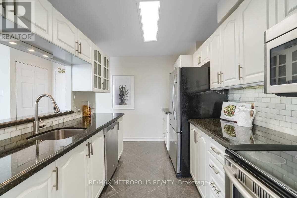 1118 - 35 Trailwood Drive, Mississauga, Ontario  L4Z 3L6 - Photo 14 - W13001948