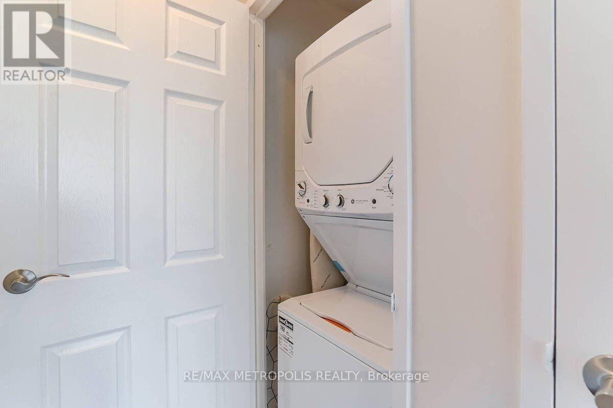 1118 - 35 Trailwood Drive, Mississauga, Ontario  L4Z 3L6 - Photo 24 - W13001948