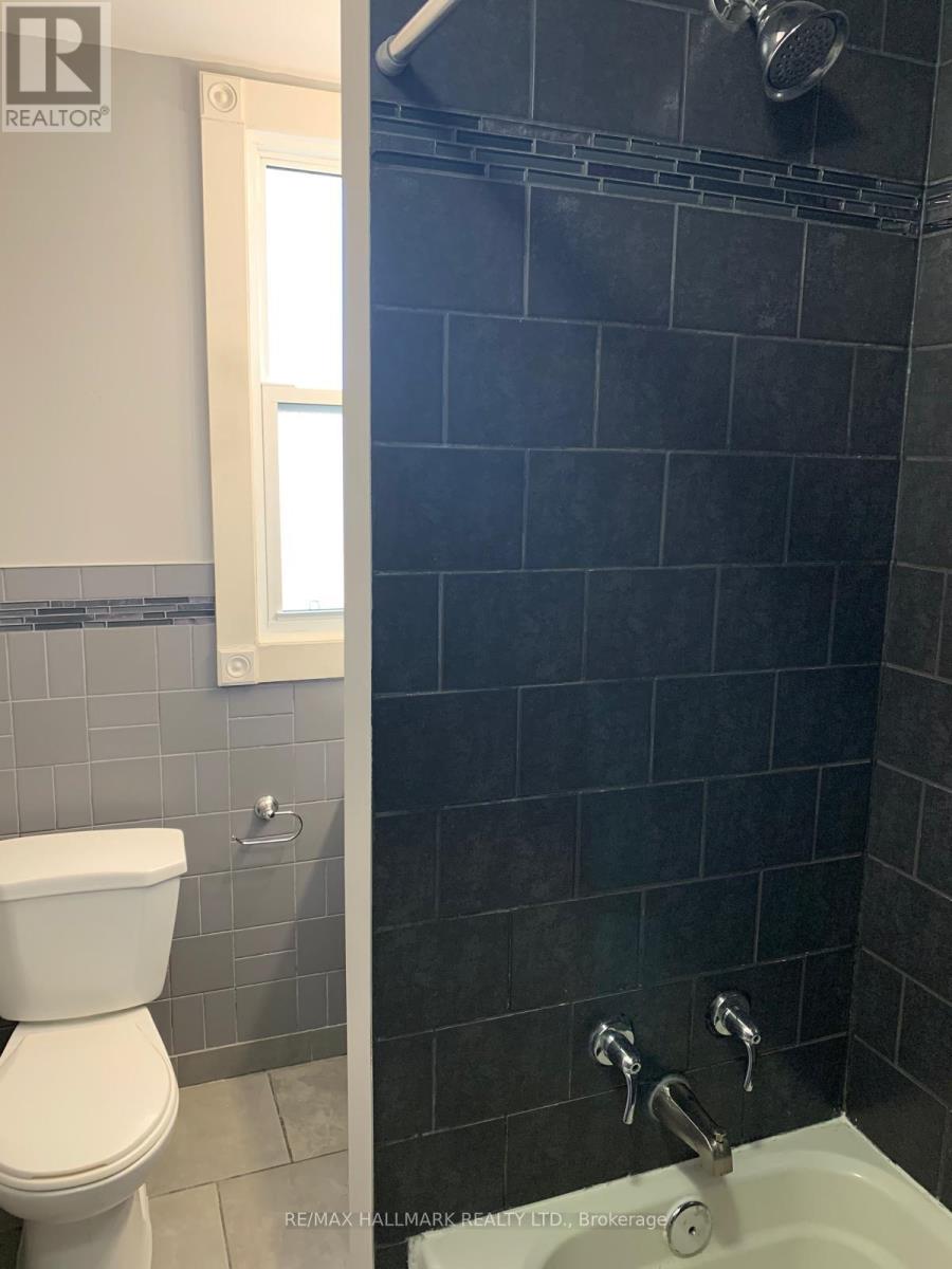 Main - 70 Rockwell Avenue, Toronto, Ontario  M6N 1N6 - Photo 17 - W13001962