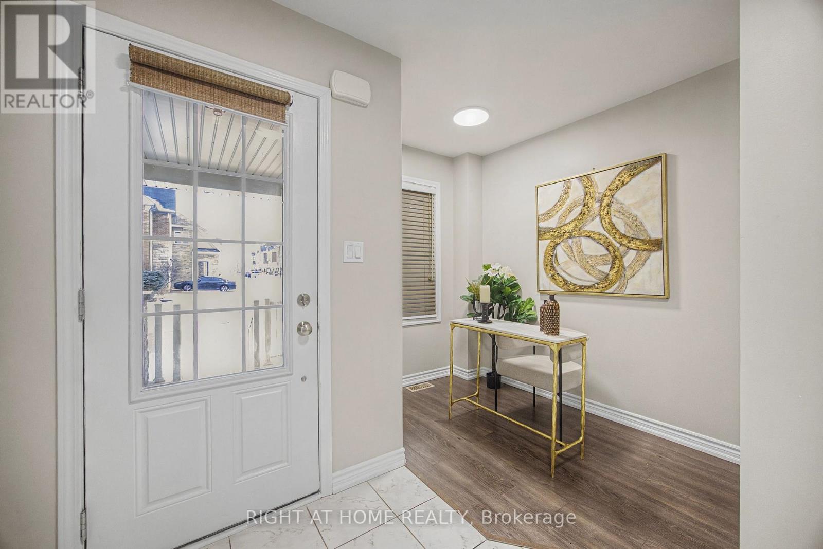 1235 Mulroney Heights, Milton, Ontario  L9E 1G1 - Photo 6 - W13002018