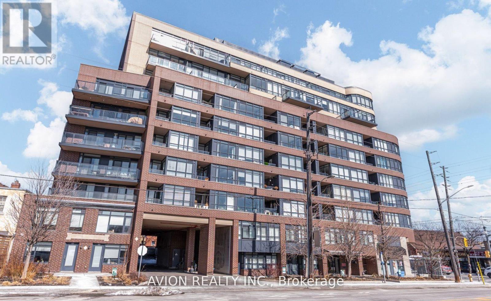 611 - 11 SUPERIOR AVENUE, Toronto, Ontario