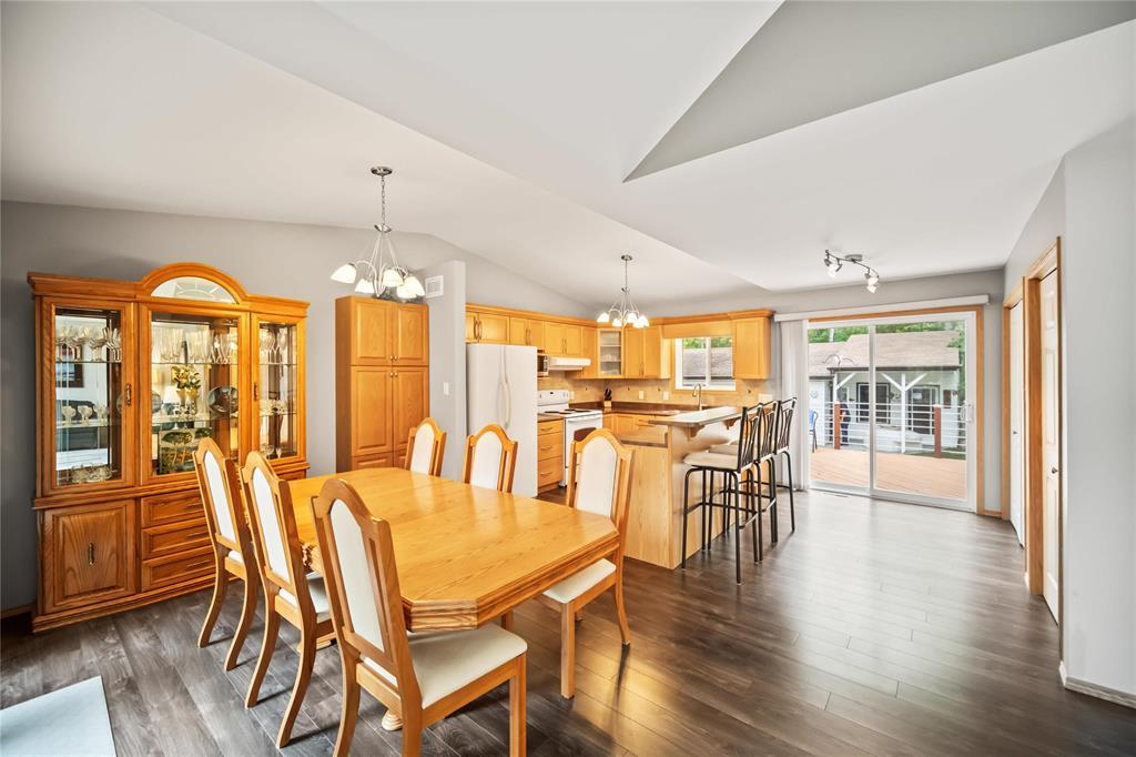 2 Block 18 Road, Falcon Lake, Manitoba  R0E 0N0 - Photo 10 - 202607364