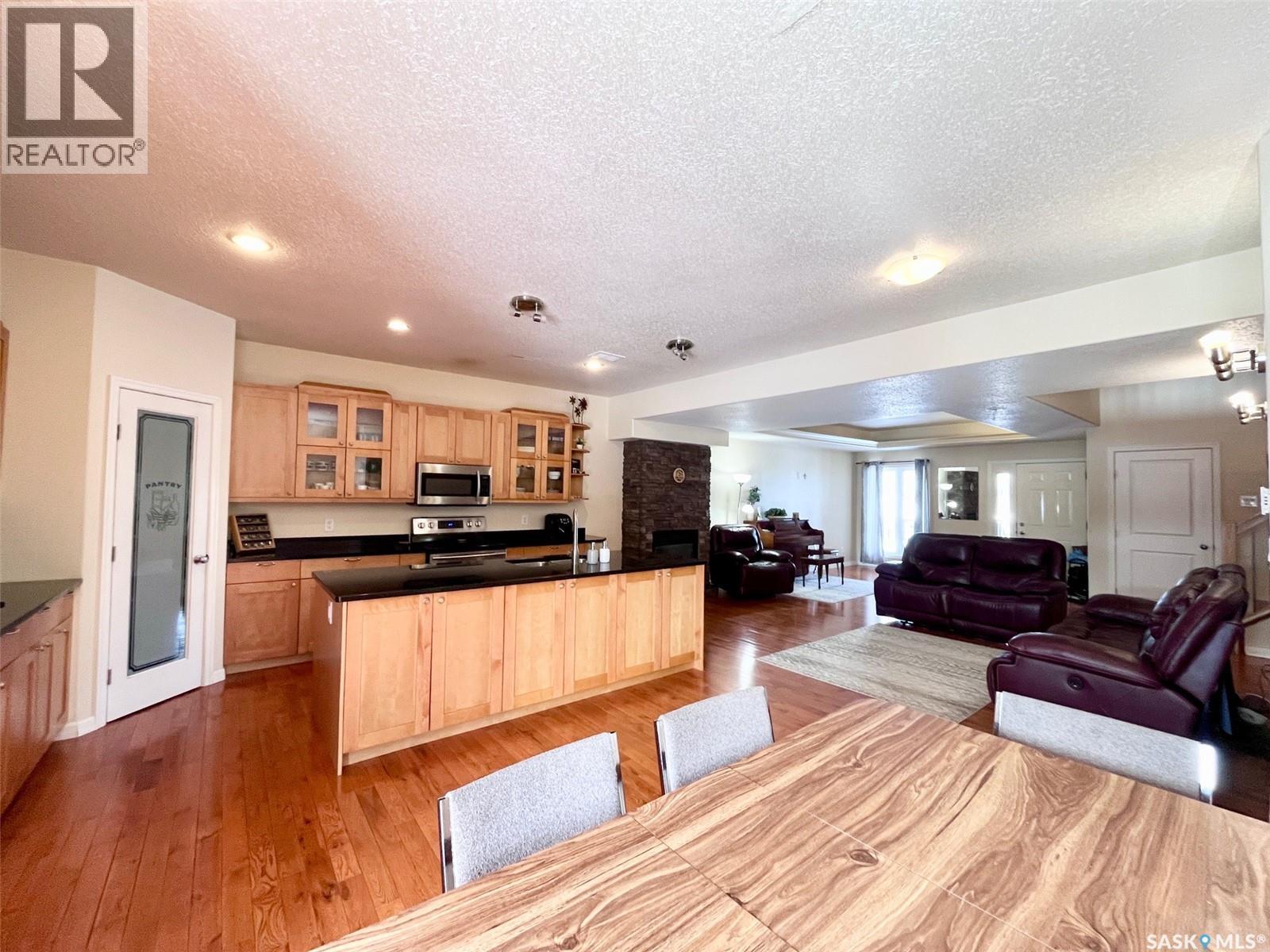 2 211 20th Street W, Prince Albert, Saskatchewan  S6V 4G5 - Photo 7 - SK032991