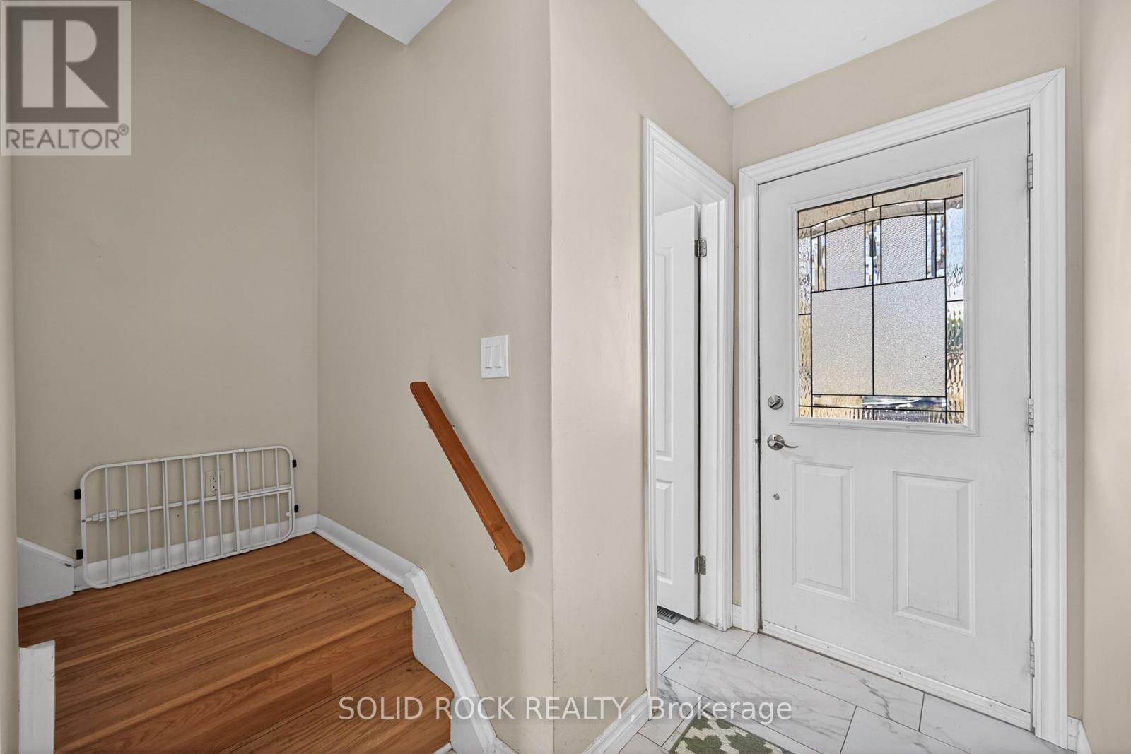 209 Reynolds Drive E, Brockville, Ontario  K6V 1X8 - Photo 12 - X12980814