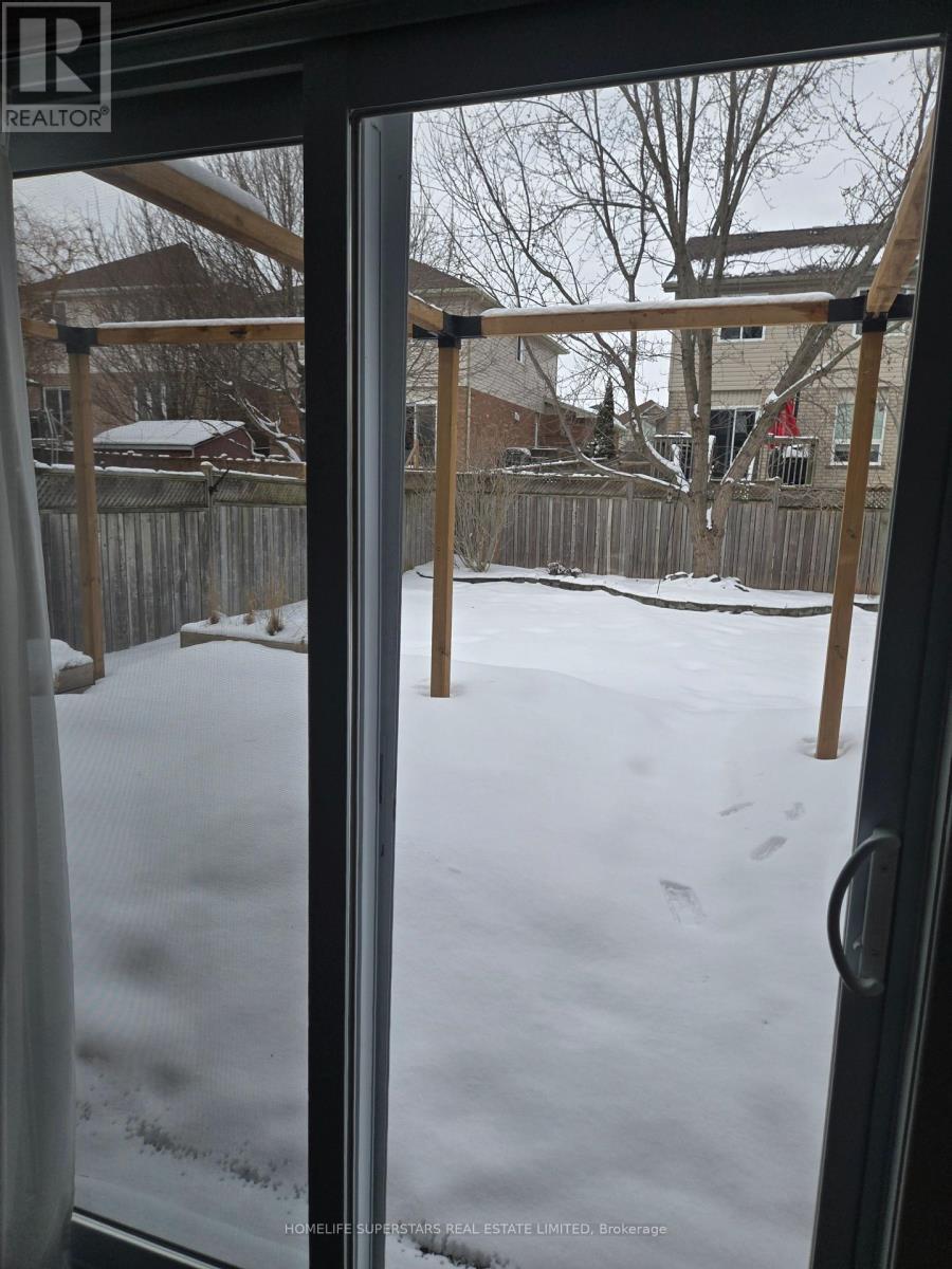 11 Talon Drive, Woodstock, Ontario  N4V 0A5 - Photo 8 - X13001894