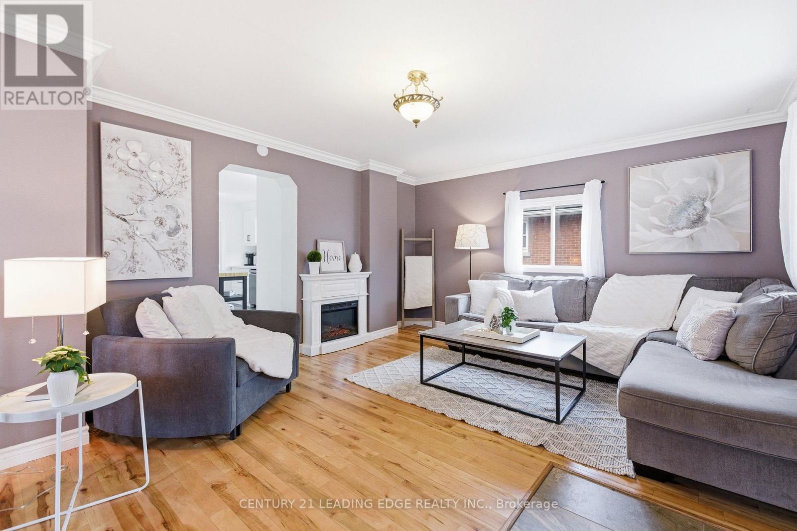 347 Nipigon Street, Oshawa, Ontario  L1J 4P1 - Photo 7 - E12997868