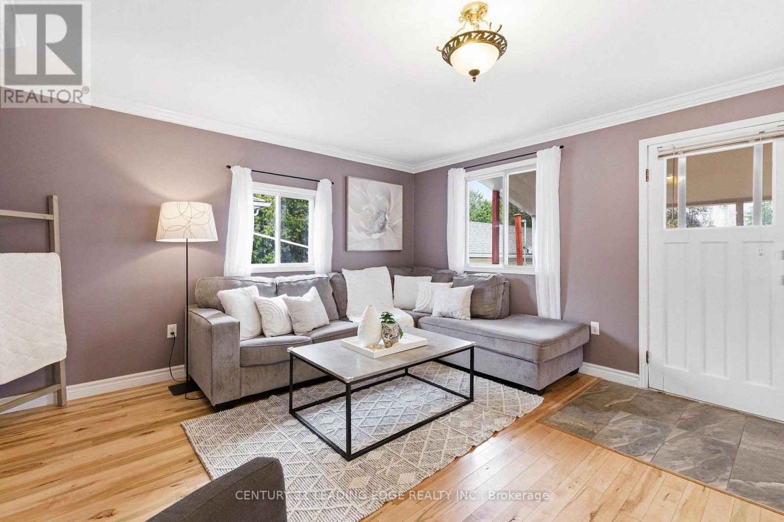 347 Nipigon Street, Oshawa, Ontario  L1J 4P1 - Photo 8 - E12997868