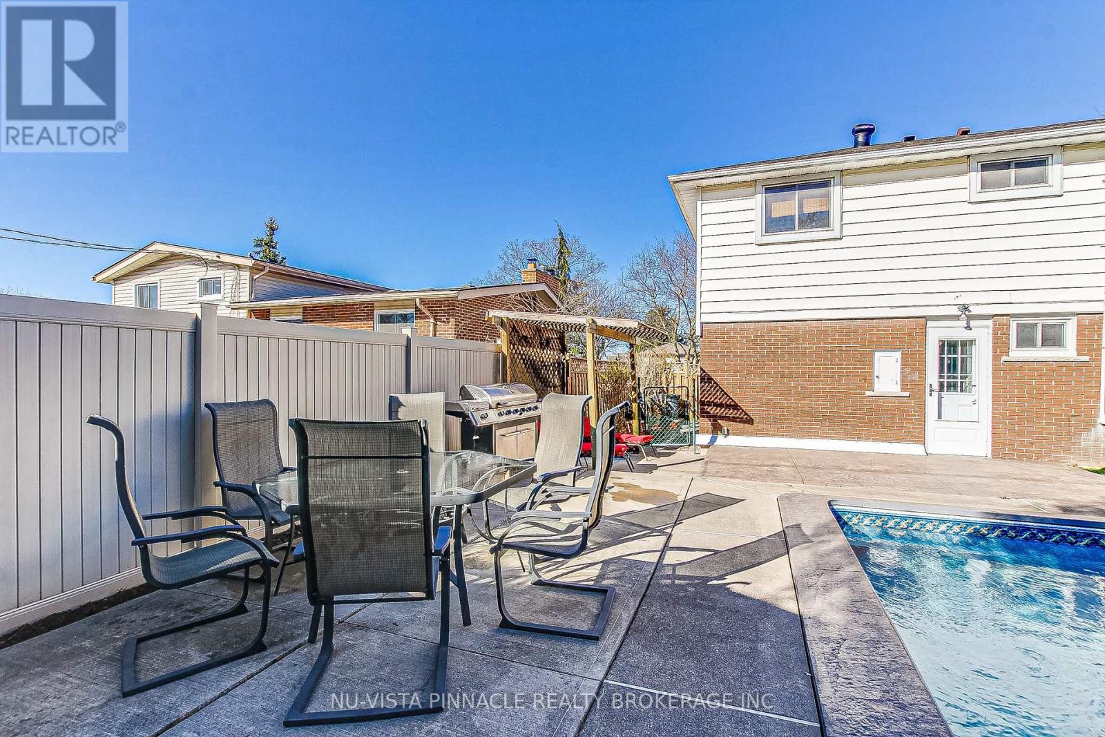 286 Panorama Crescent, London South, Ontario  N5Z 3H3 - Photo 39 - X12980678