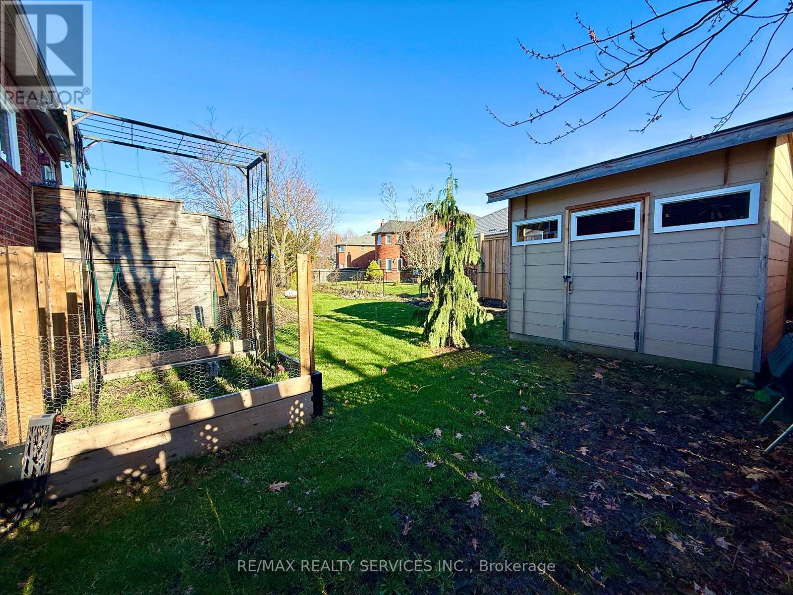 4 Valleybrae Court, Caledon, Ontario  L7C 1B8 - Photo 33 - W12846924