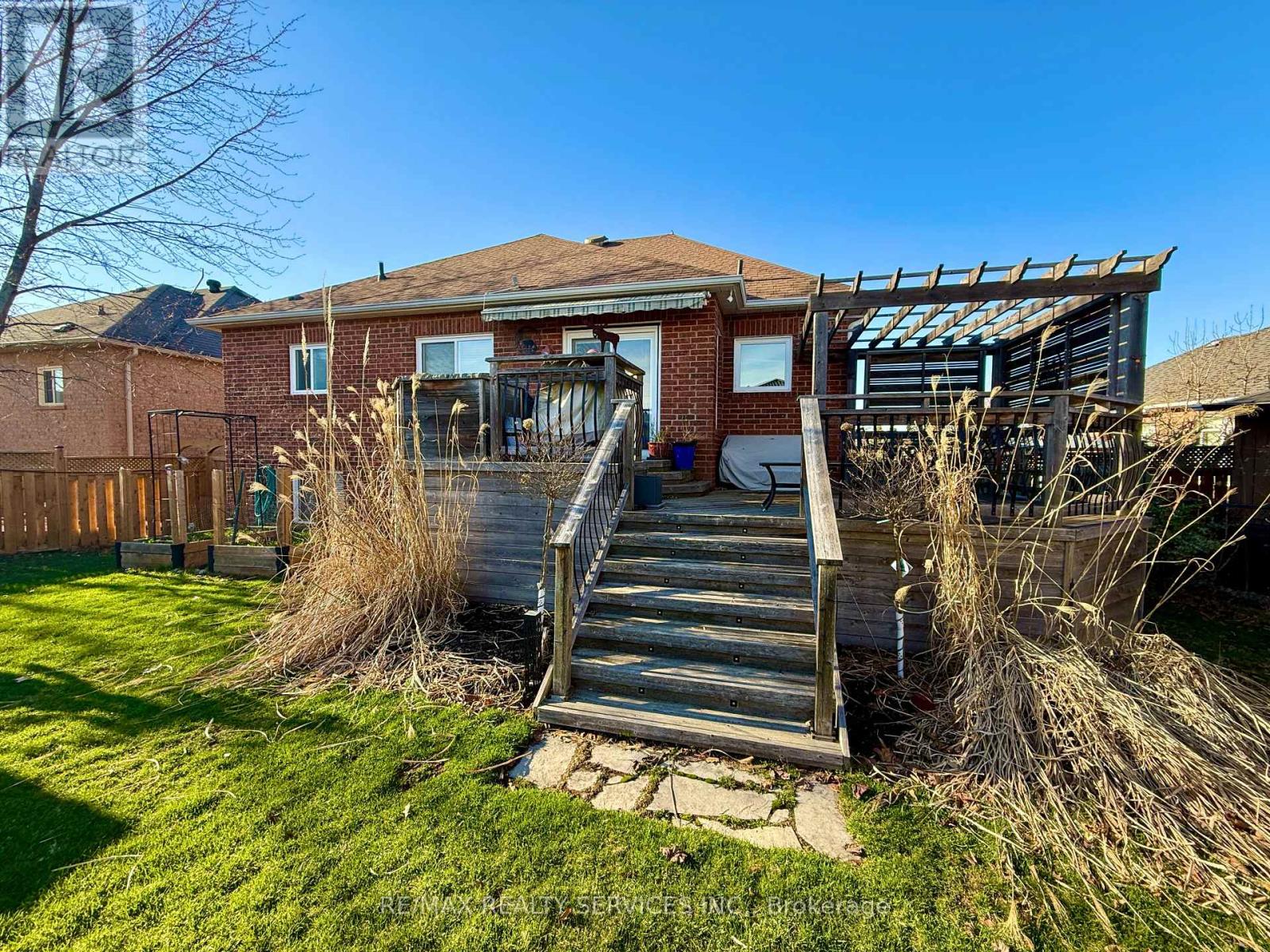 4 Valleybrae Court, Caledon, Ontario  L7C 1B8 - Photo 32 - W12846924