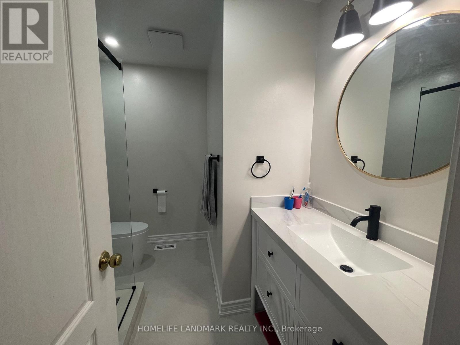 2066 Shady Glen Road, Oakville, Ontario  L6M 3P1 - Photo 15 - W12933772