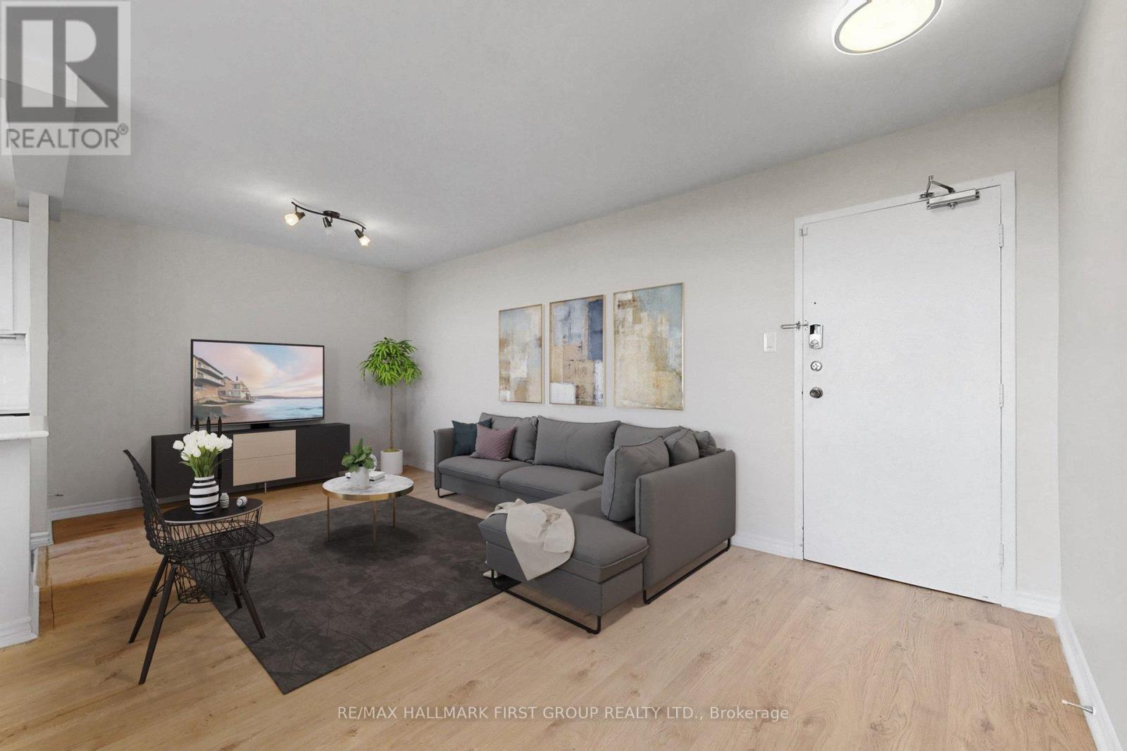 609 - 966 Inverhouse Drive, Mississauga, Ontario  L5J 4B6 - Photo 4 - W12999870