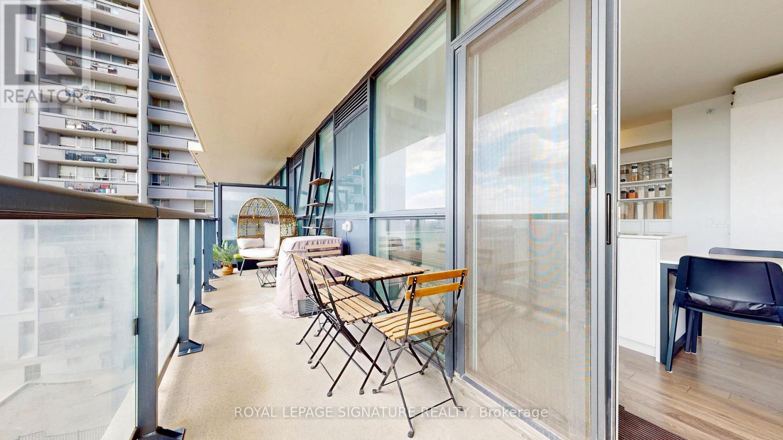 509 - 1461 Lawrence Avenue W, Toronto, Ontario  M6L 0A6 - Photo 22 - W13000398