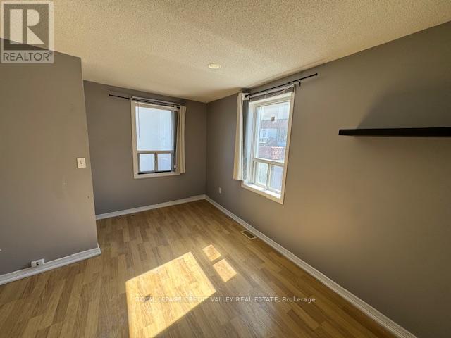 23 George Street N, Brampton, Ontario  L6X 1R3 - Photo 13 - W13001934