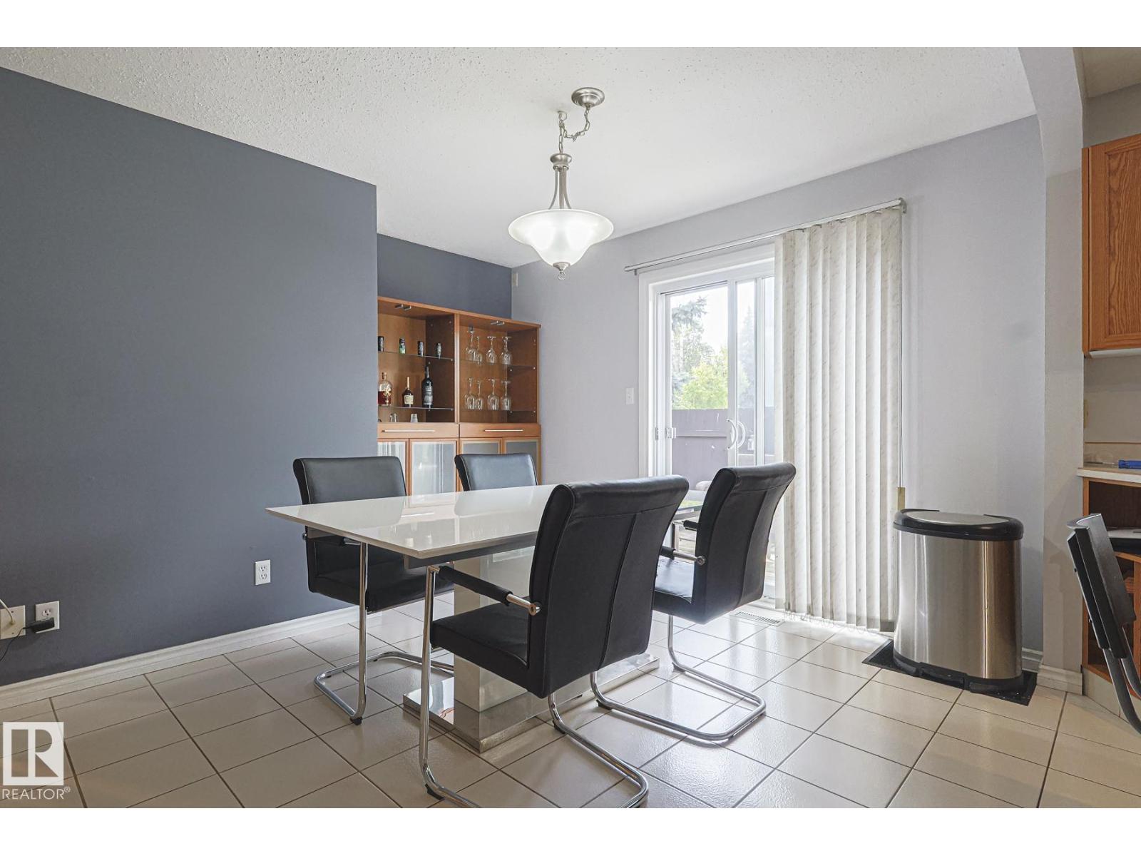 10439 16 Av Nw, Edmonton, Alberta  T6J 5T1 - Photo 6 - E4482342