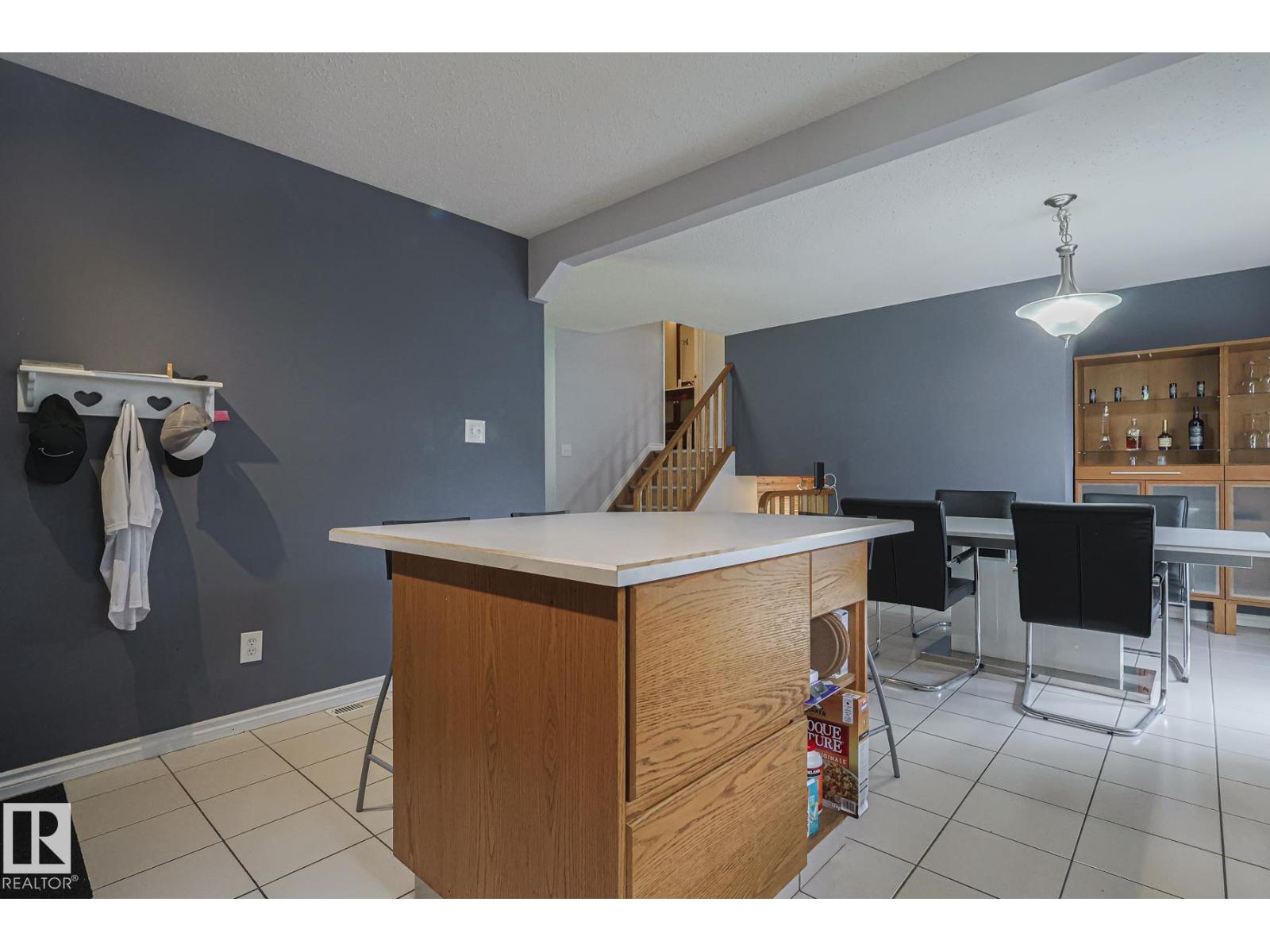 10439 16 Av Nw, Edmonton, Alberta  T6J 5T1 - Photo 13 - E4482342