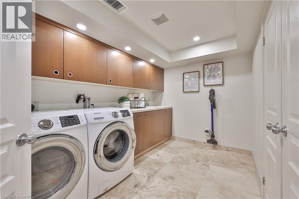 2252 Dewsbury Drive, Oakville, Ontario  L6M 0A6 - Photo 35 - 40820720