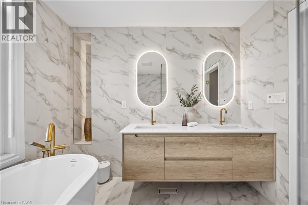 2252 Dewsbury Drive, Oakville, Ontario  L6M 0A6 - Photo 24 - 40820720