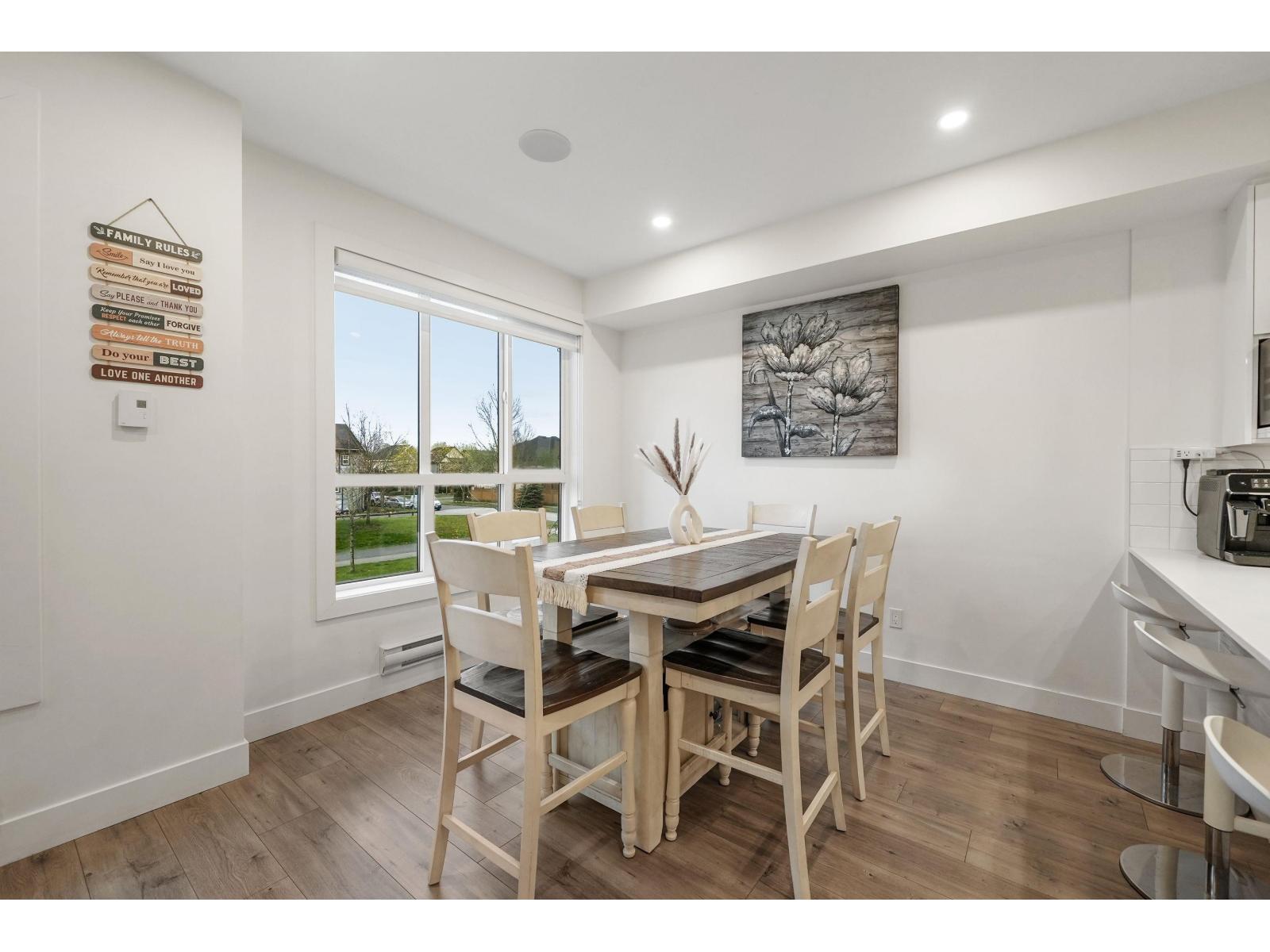 9 7177 194A STREET, Surrey, British Columbia