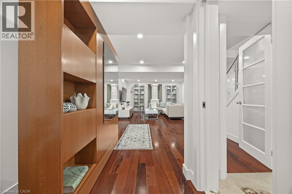 2252 Dewsbury Drive, Oakville, Ontario  L6M 0A6 - Photo 31 - 40820720