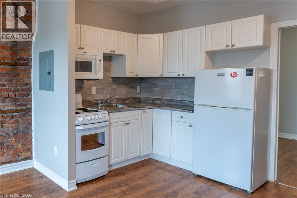 141 Wellington Street N Unit# 2, Hamilton, Ontario  L8R 1N4 - Photo 2 - 40821012