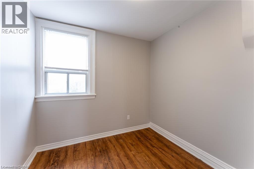 141 Wellington Street N Unit# 2, Hamilton, Ontario  L8R 1N4 - Photo 4 - 40821012