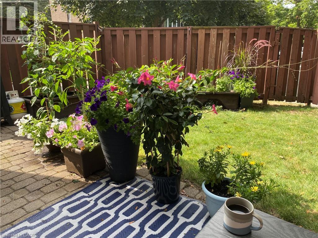 46 Cedarwoods Crescent Unit# 27, Kitchener, Ontario  N2C 2L7 - Photo 23 - 40820820