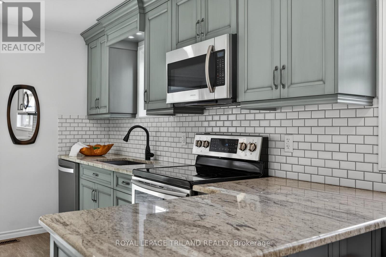 29 Marlboro Street, Woodstock, Ontario  N4S 7E3 - Photo 19 - X13002242