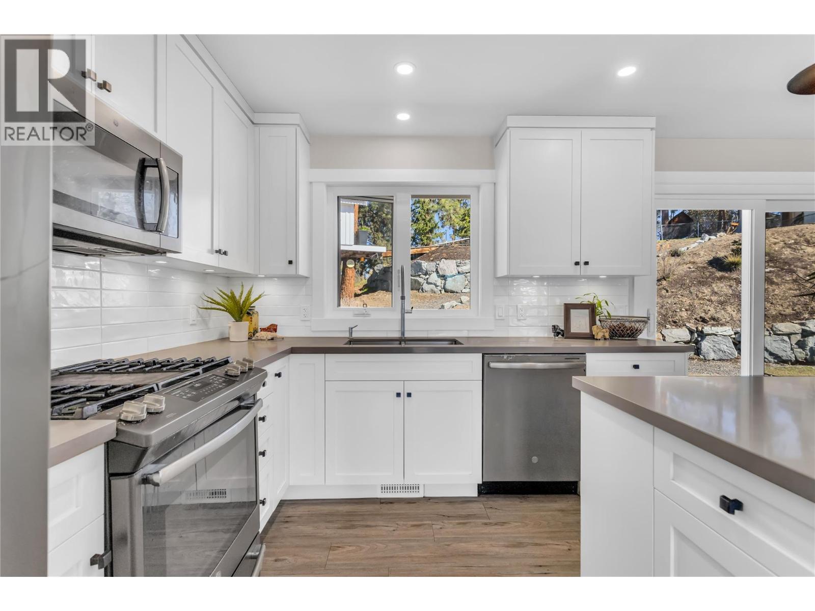 488 Sheila Crescent, Kelowna, British Columbia  V1W 4L8 - Photo 18 - 10383012