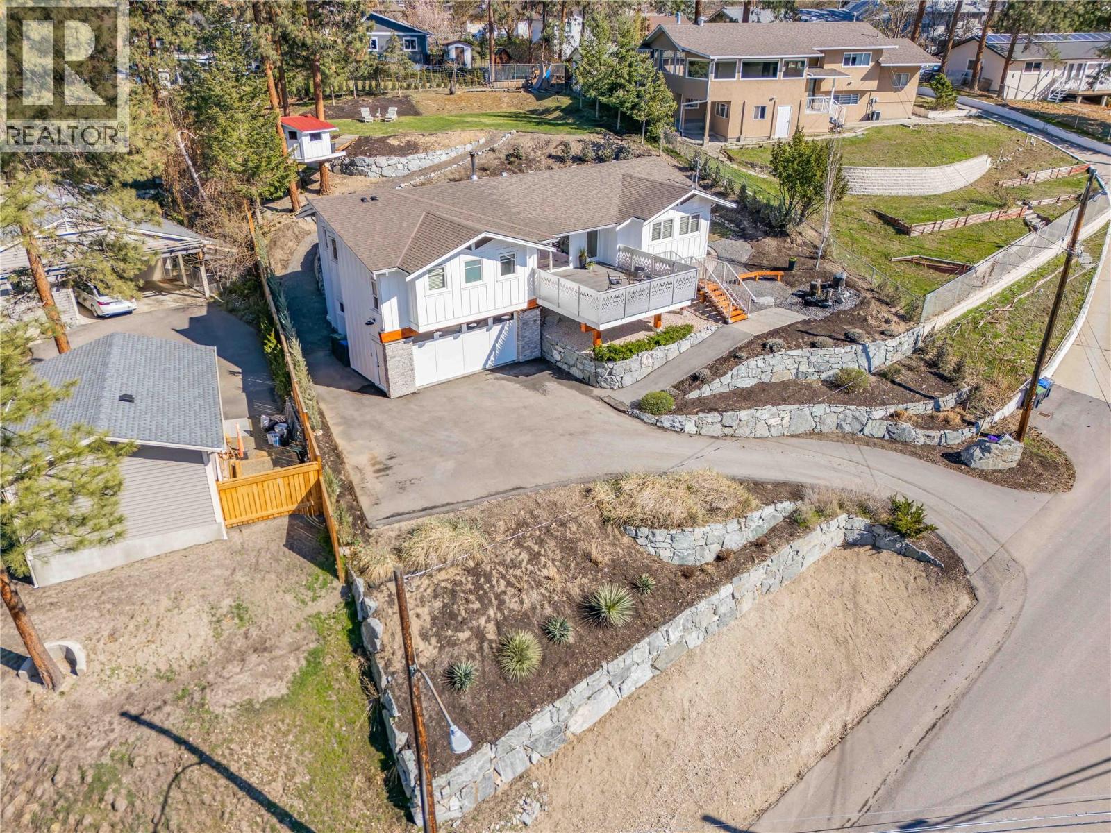 488 Sheila Crescent, Kelowna, British Columbia  V1W 4L8 - Photo 7 - 10383012